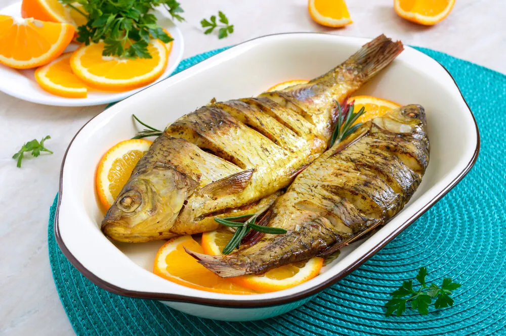 Запеченный карп