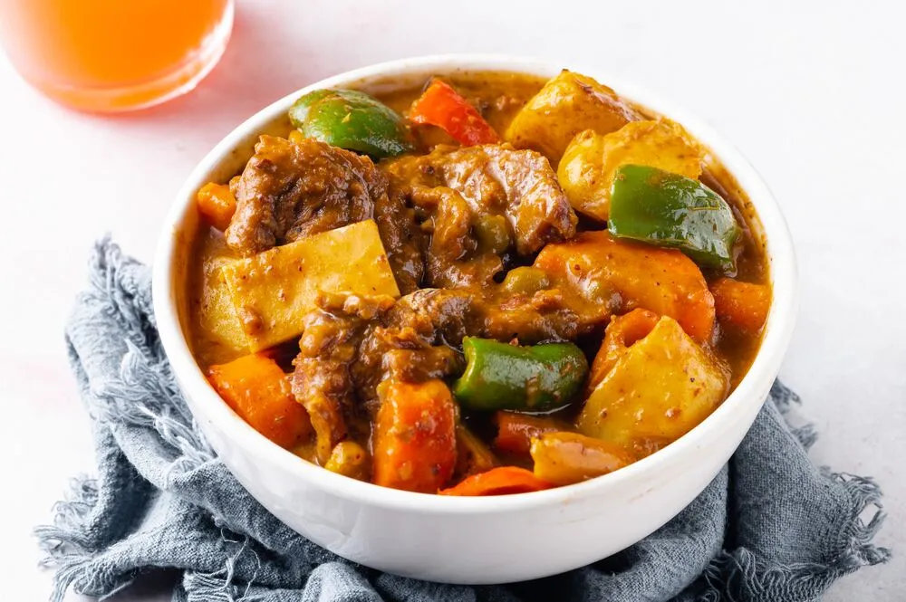 Овощное рагу с куриной печенью